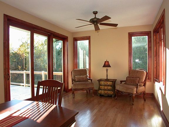 5th image of 10589 Lanesboro Way