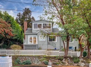 2726 50th Ave SW, Seattle, WA 98116