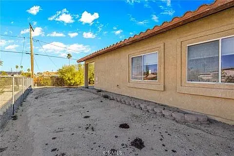 72440 Sun Valley Dr — Photo 12