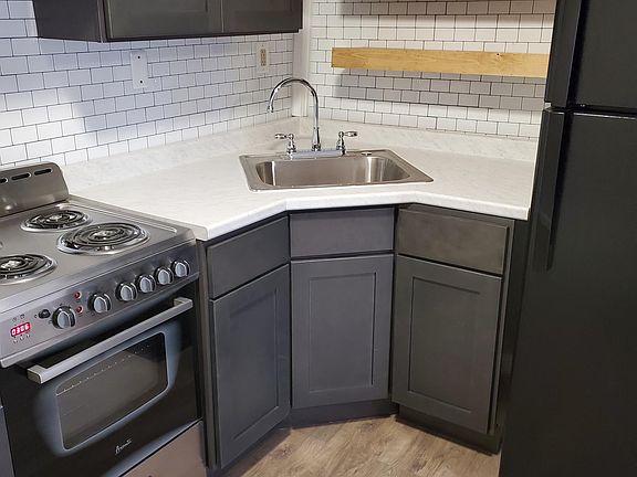 2nd image of 5326 Wakefield St Floor 3