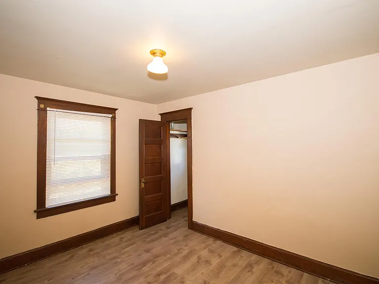 427 SW 5th St #C — Photo 14
