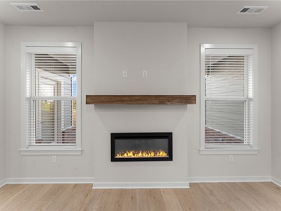 3rd image of 4903 SW Wakanda St