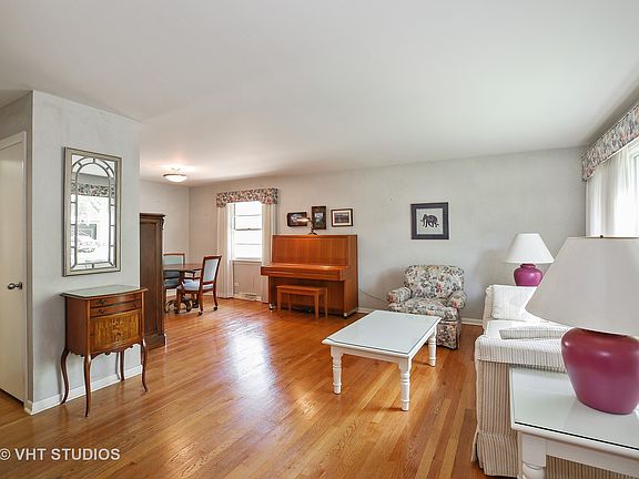 2nd image of 232 N Illinois Ave