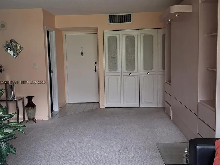 16919 N Bay Rd #307 — Photo 19