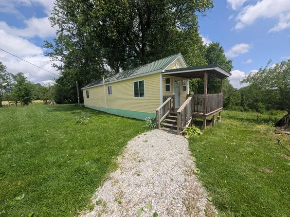2604 E Buckeye Ln, Madison, IN 47250