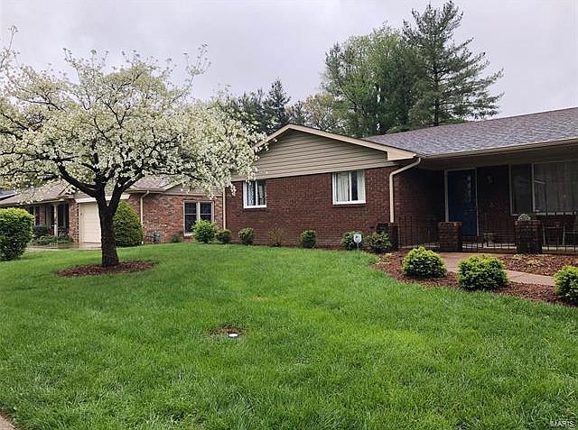 2nd image of 104 Fox Creek Rd
