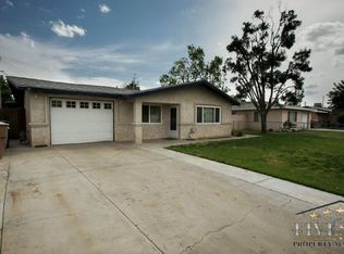2605 Miria Dr, Bakersfield, CA 93304