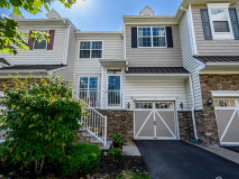 47 Nelson Dr #1 — Photo 38