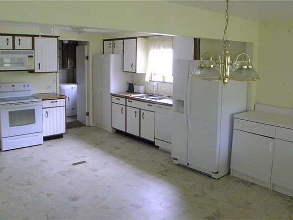 4th image of 421 Northcutt Dr
