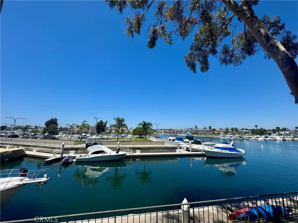 5129 Marina Pacifica Dr N, Long Beach, CA 90803