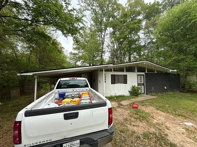 2339 Coronet Pl, Jackson, MS, 39204