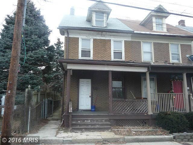 1st image of 343 S Burhans Blvd E