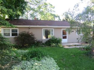 3016 W Grange Ave, Greenfield, WI 53221