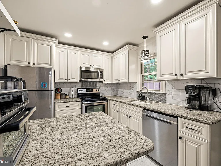 705 Shippen Dr #705 — Photo 14