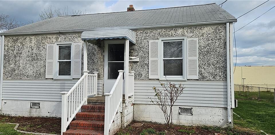 1st image of 136 Greenbrier Ave