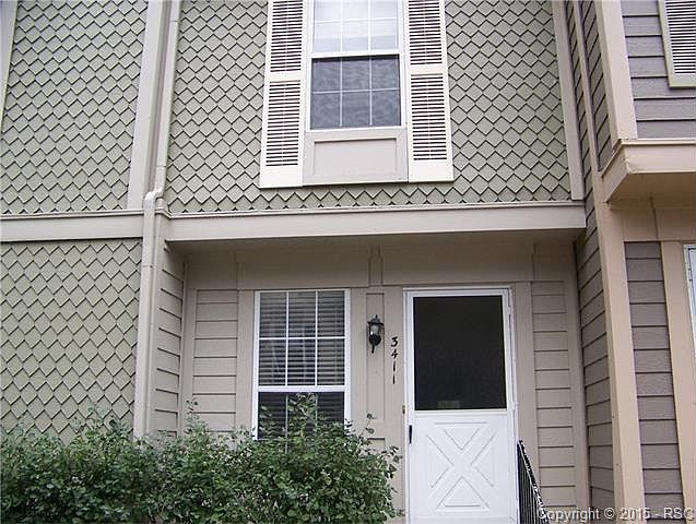 1st image of 3411 Queen Anne Way