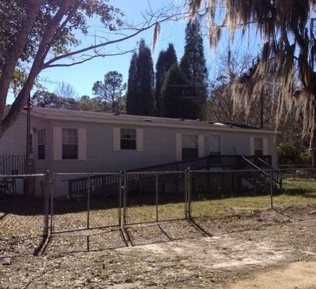 1st image of 16361 Pearl Dr