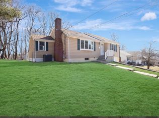 333 Green St, Stoneham, MA 02180