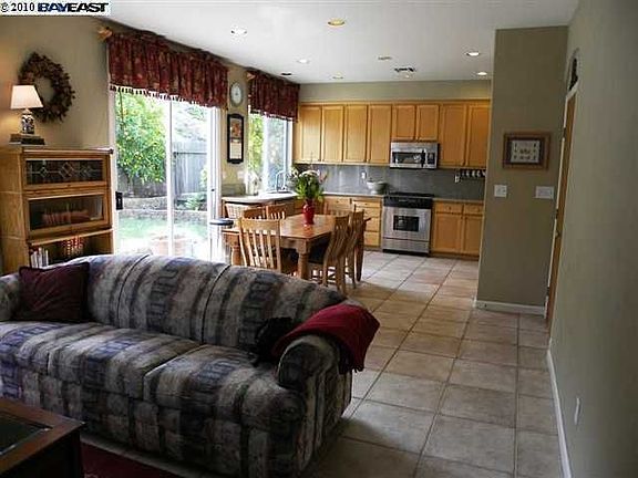 3rd image of 5558 Gold Creek Dr