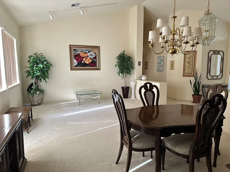 1609 Windsford Cir — Photo 8