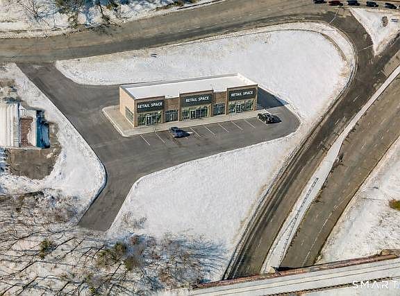 3rd image of 20 Wauregan Rd