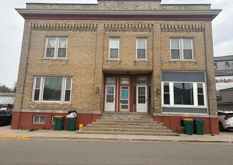 1st image of 705 S WATER STREET