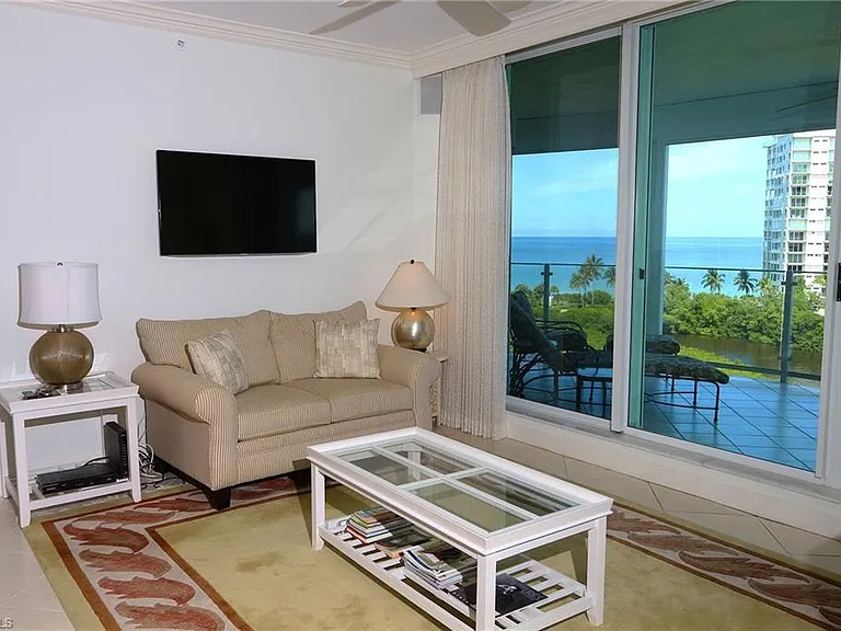 60 Seagate Dr #805 — Photo 9