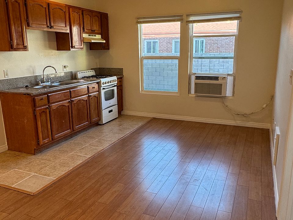 1st image of 212 W Palmer Ave APT 9