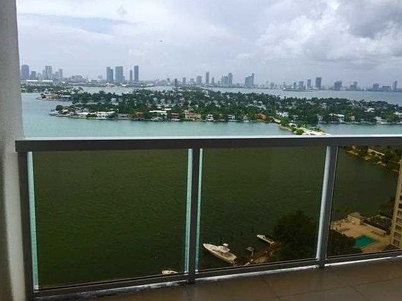 2nd image of 9 Island Ave APT 2306
