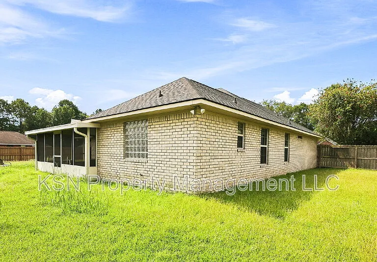 17 Arbor Ridge Way — Photo 24