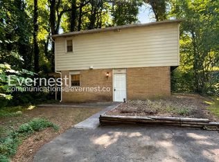 3904 Greenleaf St, Raleigh, NC 27606