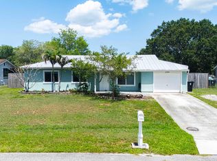 286 SW Kentwood Rd, Port Saint Lucie, FL 34953