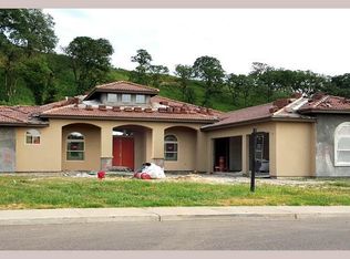 10224 Fox Borough Dr, Oakdale, CA
