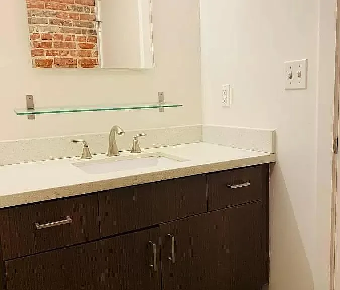 1700 E 4th St #101 — Photo 10