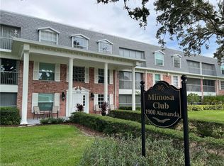 1900 Alamanda Dr APT 308, Naples, FL 34102