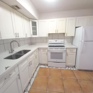 3610 NW 21st St APT 413, Lauderdale Lakes, FL, 33311