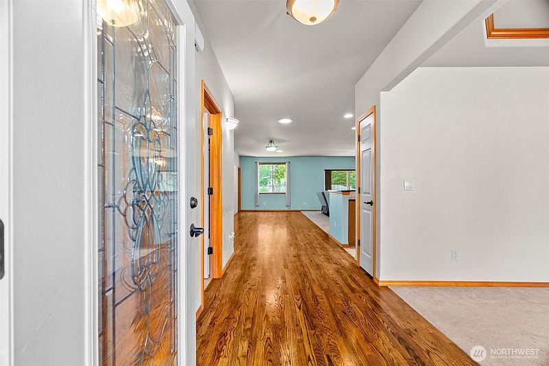 4th image of 4105 61st Ct. Street