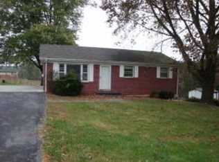 5561 Harris St, Dublin, VA 24084
