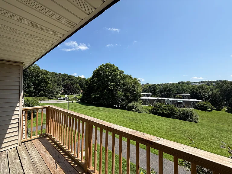 316 Vista On The Lake #316 — Photo 6