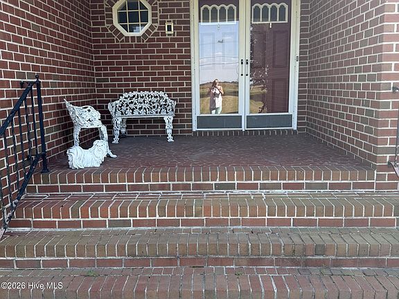 2nd image of 1157 Shawboro Rd