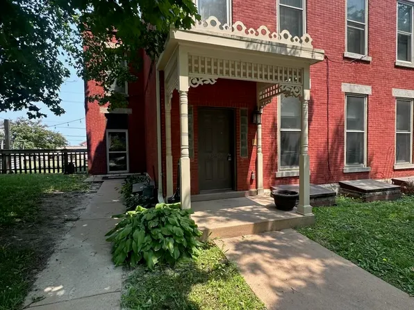 1240 Locust St, Dubuque, IA 52001