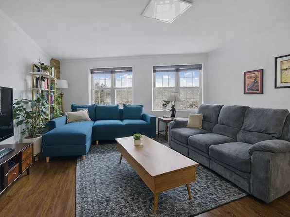 4511 25th Ave APT 1, Astoria, NY 11103