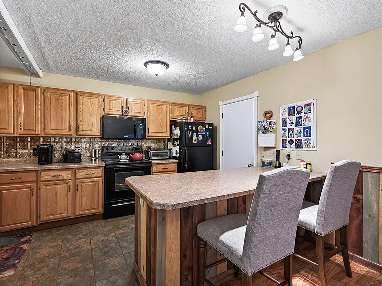 1518 Cottage Dr — Photo 13