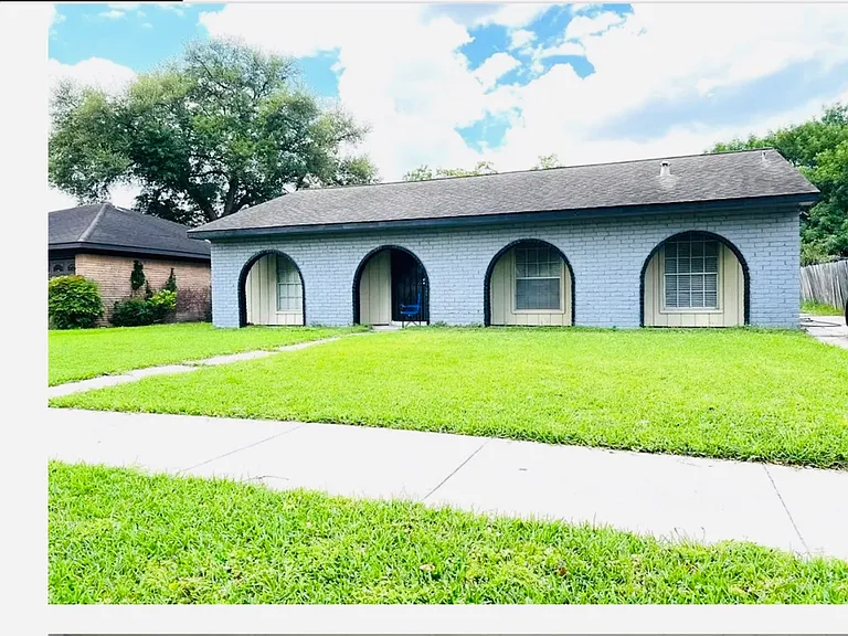 7506 Riptide Dr — Photo 5