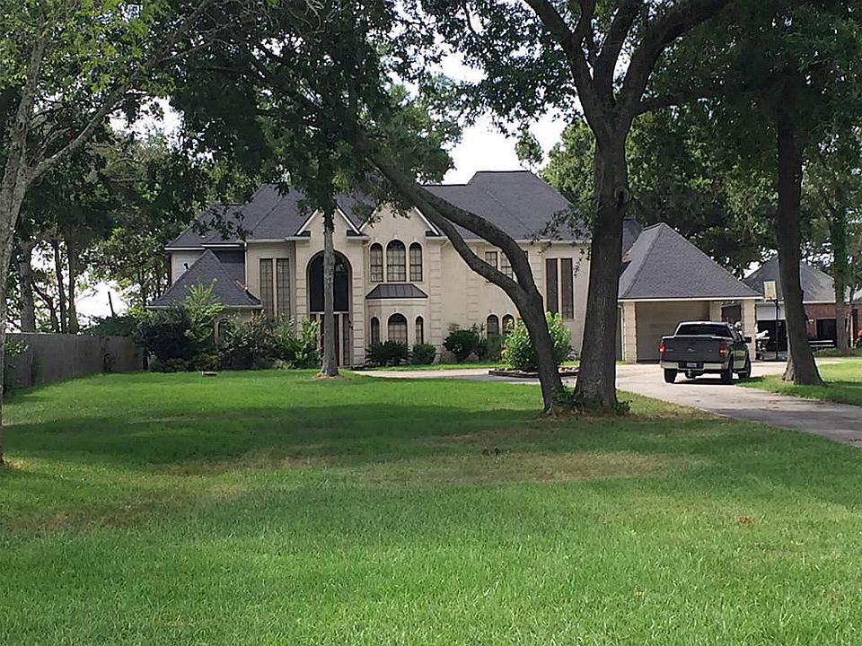 1st image of 7110 Plantation Dr