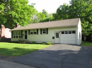 36 Edgewood Rd, Portsmouth, NH 03801