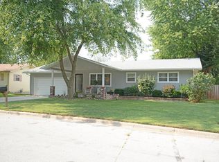 2831 W Chicago St, Springfield, MO 65803