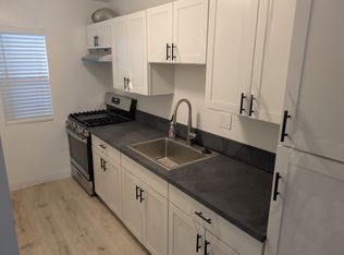 2825 E Cade St #B, Long Beach, CA 90805