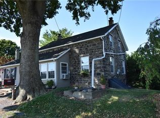 5705 Youngs Hill Rd, Easton, PA 18040