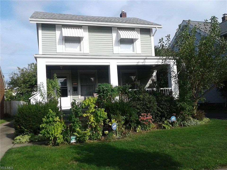 1st image of 2049 Wyandotte Ave